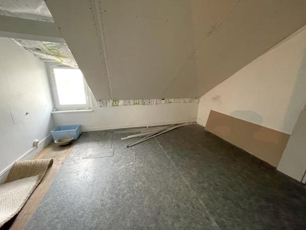 Maison avec garage et jardin quartier Ernest Ruben