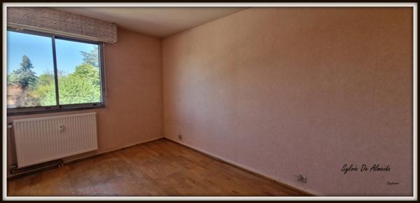 Appartement à vendre 5 pièces MACON CHARNAY (71) 100 m², 3ch, 2 SDB, balcon, calme