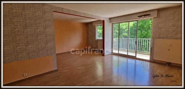 Appartement à vendre 5 pièces MACON CHARNAY (71) 100 m², 3ch, 2 SDB, balcon, calme