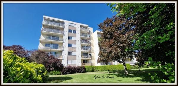 Appartement à vendre 5 pièces MACON CHARNAY (71) 100 m², 3ch, 2 SDB, balcon, calme