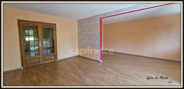 Appartement à vendre 5 pièces MACON CHARNAY (71) 100 m², 3ch, 2 SDB, balcon, calme