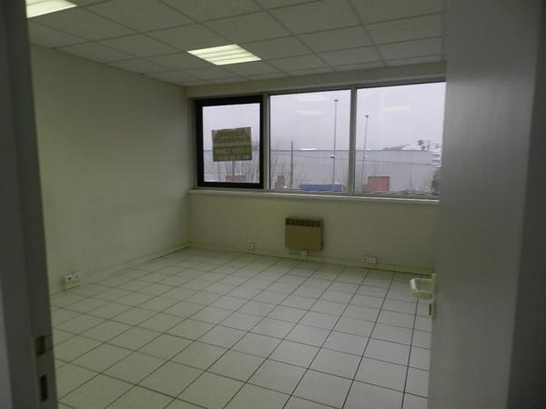 Dpt Isère (38), à louer GRENOBLE Bureau 127 M²