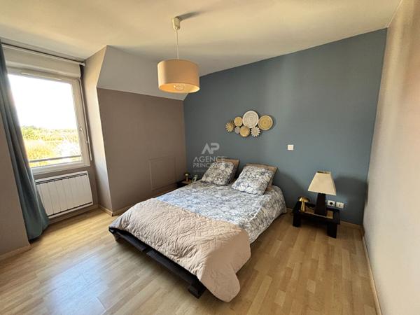 Maison Pontoise 7 pièce(s) 139.98 m2 €650 000 ** - Référence 11196