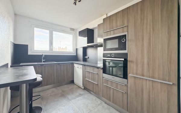 Appartement à vendre    3 pièces • 86 m2 Draveil