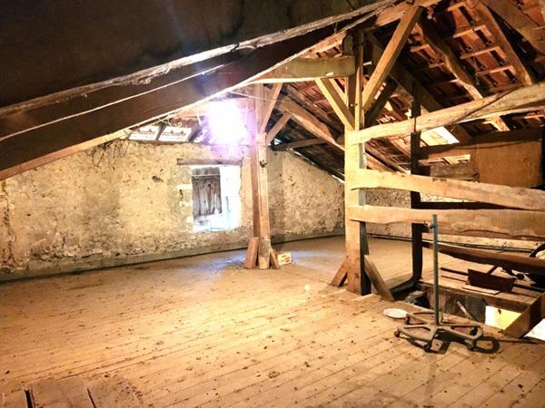 Maison 5 pièces 120 m2 - Dépendances - Garage