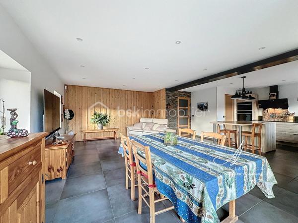 Corps de ferme de 159 m²