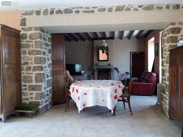 Maison à vendre à Villaines-la-Juhel en Mayenne (53700), ref : 1365