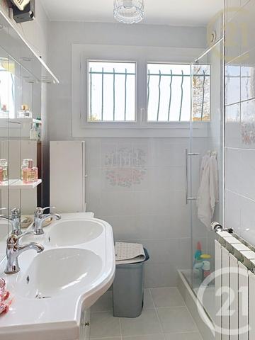 Maison à vendre  5 pièces - 112,67 m2 ST MAMMES - 77