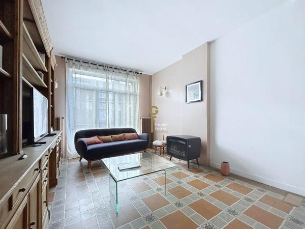 Maison mitoyenne 2 côtés Croix 107 m²