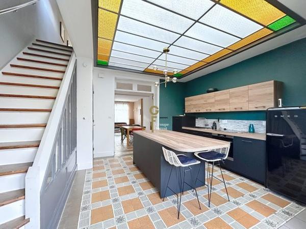 Maison mitoyenne 2 côtés Croix 107 m²