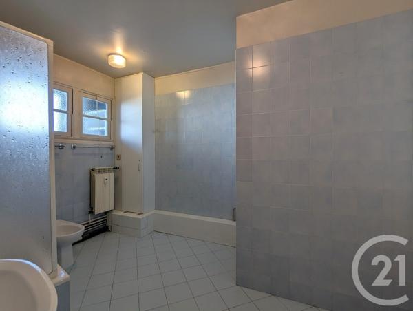 Appartement T5 à vendre  5 pièces - 117,49 m2 CHAMBERY - 73