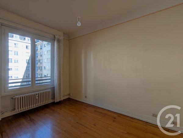 Appartement T5 à vendre  5 pièces - 117,49 m2 CHAMBERY - 73