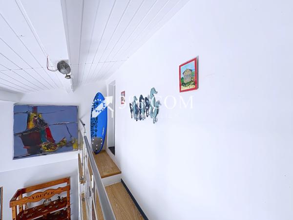 Maison de village 7 pièce(s) 3 chambre(s) 139 m²