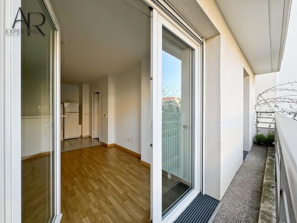 Bagnolet (93170) T2 / BALCON / PARKING