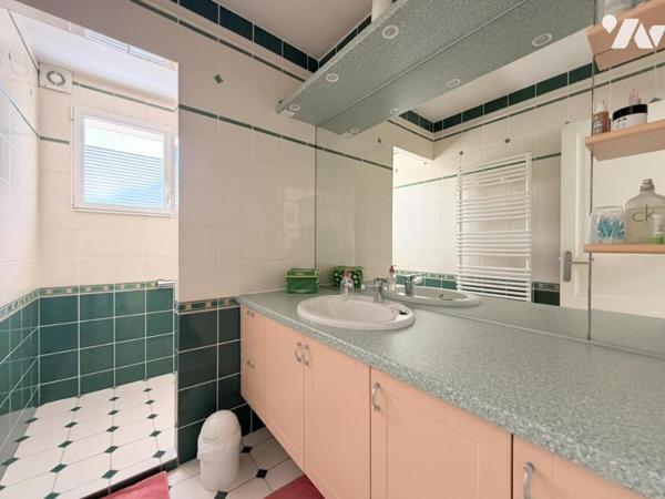 MAISON INDIVIDUELLE 5 CHAMBRES 