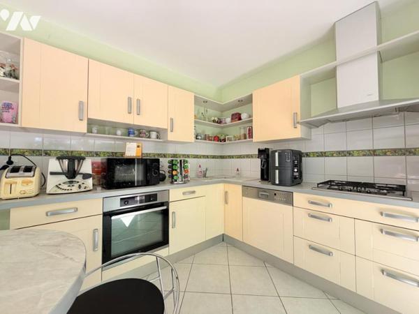 MAISON INDIVIDUELLE 5 CHAMBRES 