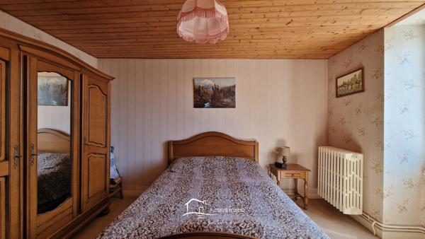 Maison de campagne sans vis-à-vis avec vue dégagée – 5 min de Lusignan Jazeneuil (86600)