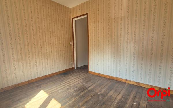 Immeuble à vendre    24 pièces •  Tergnier