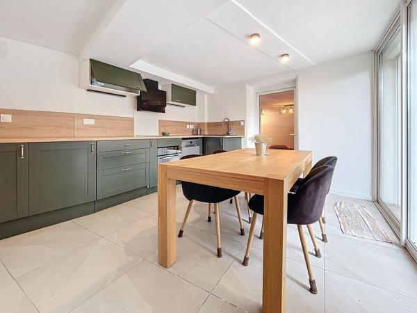 Appartement 4 pièces - 124 m² Exclusivité efficity