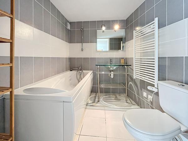 Appartement 4 pièces - 124 m² Exclusivité efficity