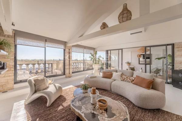 Chartrons – Appartement d’exception – Duplex- 3ème et dernier étage avec ascenseur et vue unique sur la Garonne