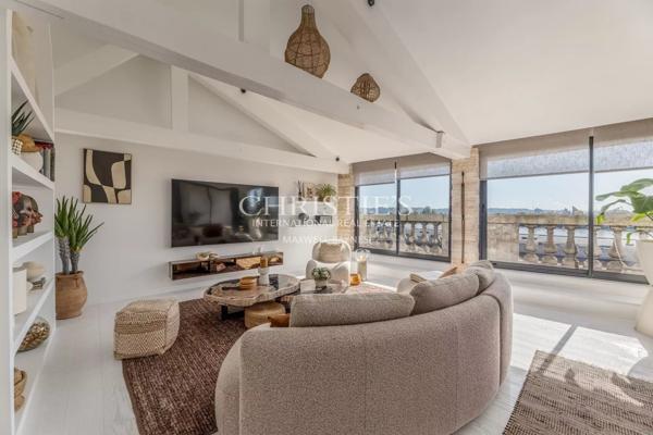 Chartrons – Appartement d’exception – Duplex- 3ème et dernier étage avec ascenseur et vue unique sur la Garonne