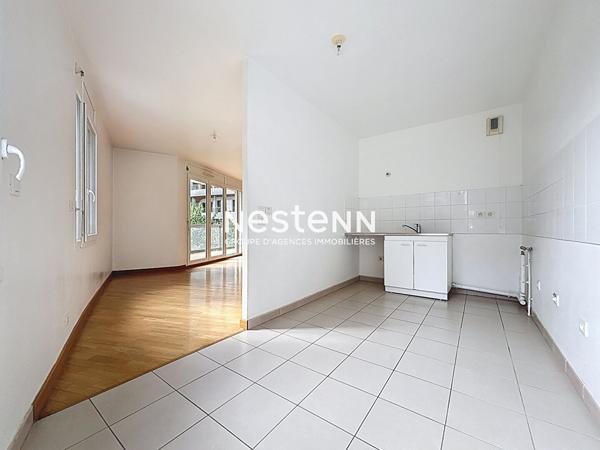 ISSY LES MOULINEAUX - FORT D'ISSY - Vente appartement 4 pièces de 92,30 m² avec un balcon de 10,90 m²
