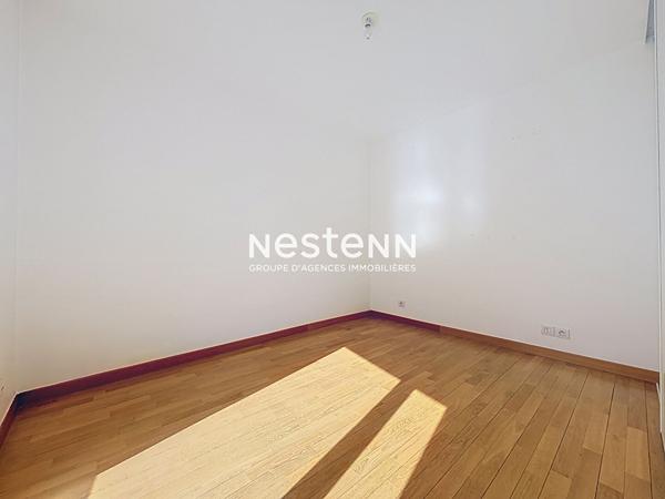 ISSY LES MOULINEAUX - FORT D'ISSY - Vente appartement 4 pièces de 92,30 m² avec un balcon de 10,90 m²