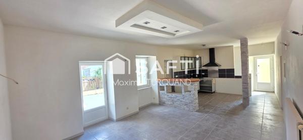 Maison 179m², 4 chambres + 1 bureau, 460m² de terrain.