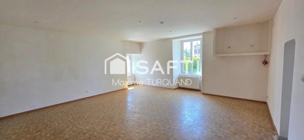 Maison 179m², 4 chambres + 1 bureau, 460m² de terrain.