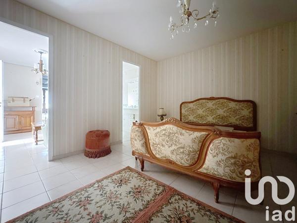 Maison à vendre 6 pièces 144 m² Saint-Amant-de-Boixe