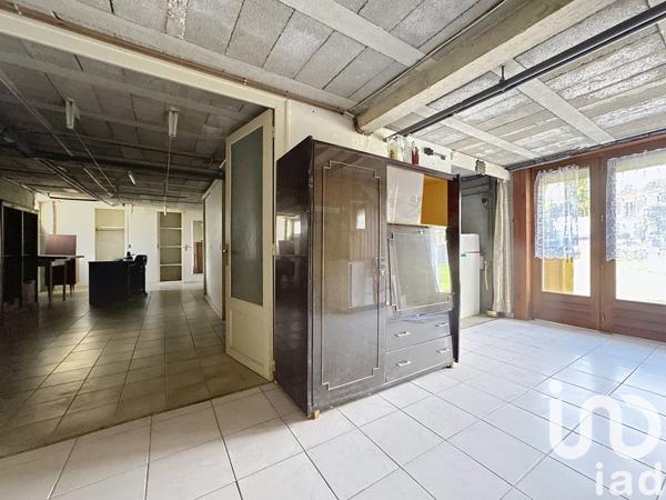 Maison à vendre 6 pièces 144 m² Saint-Amant-de-Boixe