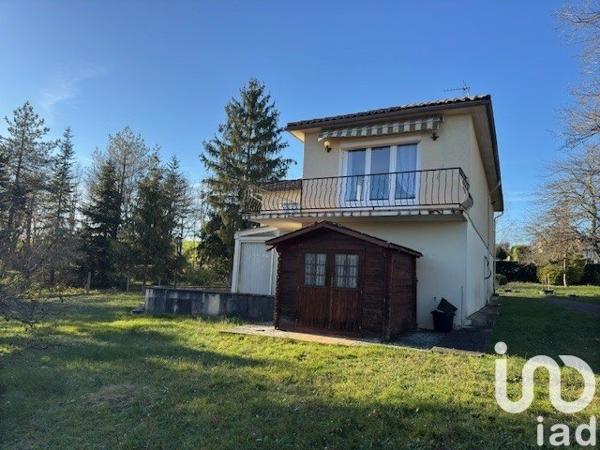 Maison à vendre 6 pièces 144 m² Saint-Amant-de-Boixe