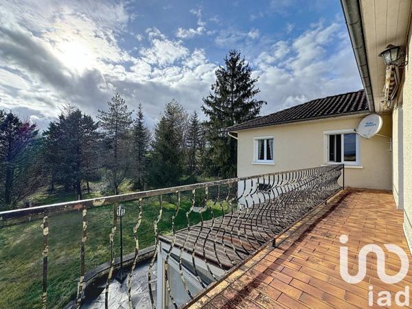 Maison à vendre 6 pièces 144 m² Saint-Amant-de-Boixe