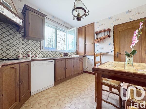 Maison à vendre 6 pièces 144 m² Saint-Amant-de-Boixe