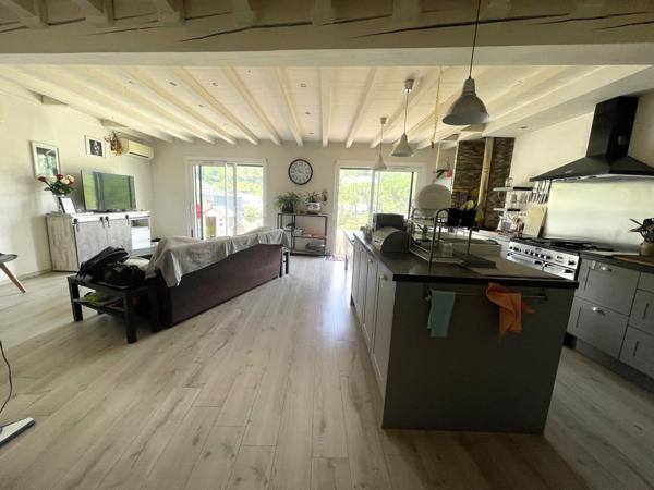 Maison 5 pièces - 145 m² Exclusivité efficity