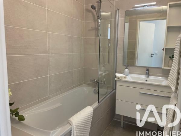 Appartement à vendre 4 pièces 82 m² Fréjus