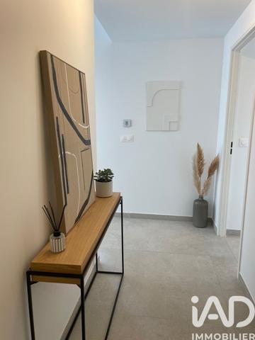 Appartement à vendre 4 pièces 82 m² Fréjus