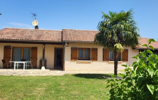 Vente Maison Avec jardin arboré à rafraîchir Lissieu   