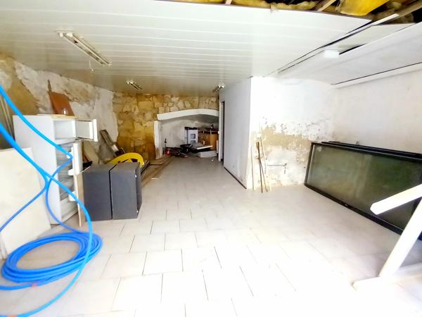 Immeuble 10 pièces - 175 m²