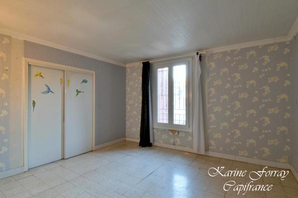 Maison à vendre 6 pièces avec jardin et garage BEZIERS (34)