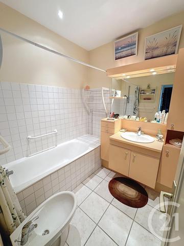 Appartement F2 à vendre  2 pièces - 51,40 m2 LYON - 69007