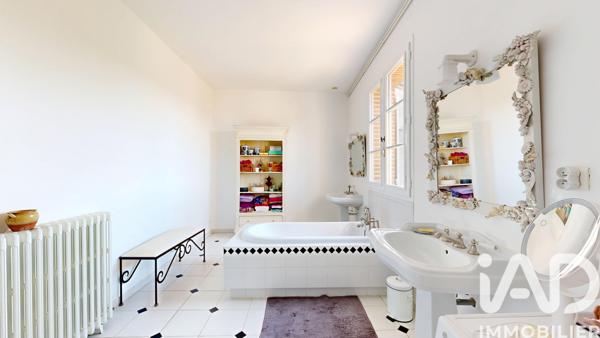 Maison à vendre 13 pièces 300 m² Pechbonnieu