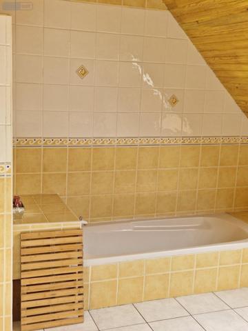 Maison individuelle à vendre à Miniac-Morvan en Ille-et-Vilaine (35540), ref :   
BOURG