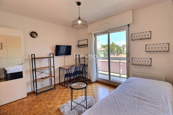 Appartement meublé 1 pièce avec terrasse