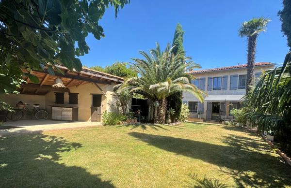 Maison à LAVERNOSE-LACASSE, 31410 - 7 pièces 241m²