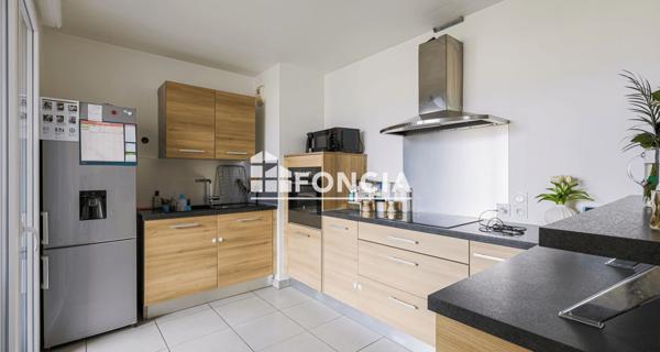 À vendre Appartement 3 pièces 64 m² - ÉChirolles 38130