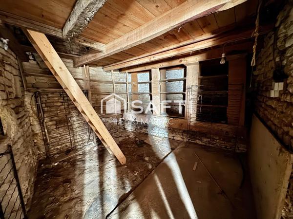 MAISON EN PIERRE 4 CHAMBRES AVEC JARDIN ET GARAGE AUX PORTES DE NIORT