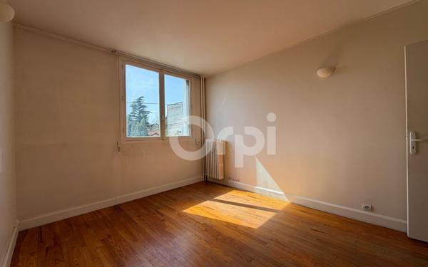 Appartement à vendre    4 pièces • 72,25 m2 Saint-Maur-des-Fossés