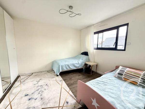 Maison à vendre  7 pièces - 151,69 m 2   ST HERBLAIN  - 44